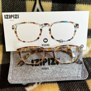 Izipizi Reading glasses - (2.5)